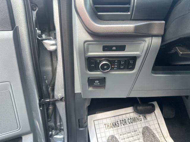 Photo of 2025 Iconic Silver Metallic Ford F-150