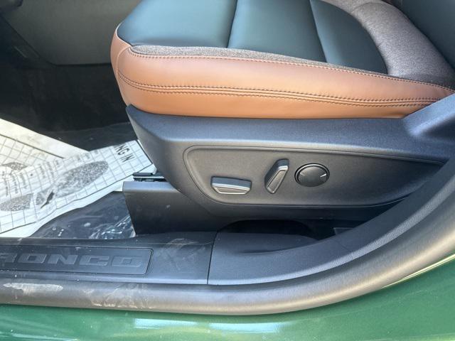 Photo of 2025 Eruption Green Metallic Ford Bronco Sport