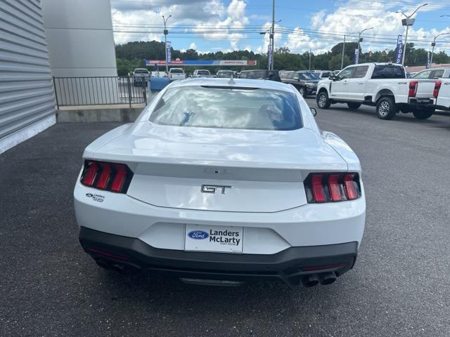 Photo of 2025 Oxford White Ford Mustang