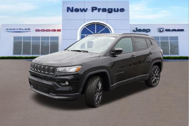 Photo of 2025 Diamond Black Crystal Pearlcoat Jeep Compass