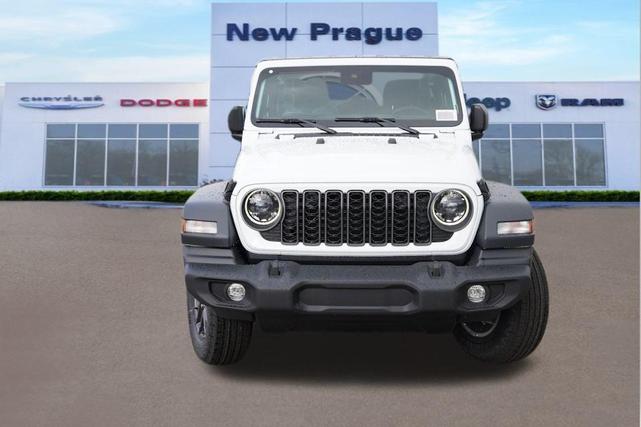 Photo of 2025 Bright White Clearcoat Jeep Wrangler