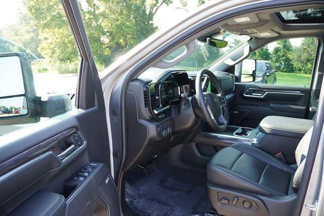 Photo of 2025 Sterling Gray Metallic Chevrolet Silverado 3500