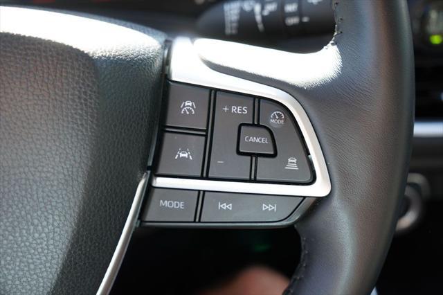 Photo of 2024 Wind Chill Pearl Toyota Grand Highlander