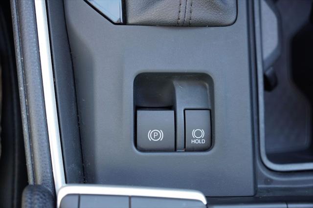 Photo of 2024 Wind Chill Pearl Toyota Grand Highlander