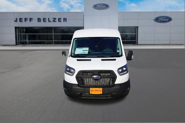 Photo of 2025 Oxford White Ford Transit-250
