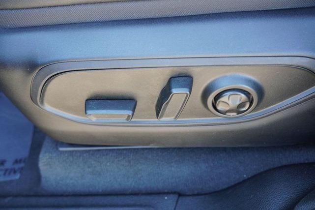 Photo of 2024 Silver Zynith Jeep Grand Cherokee