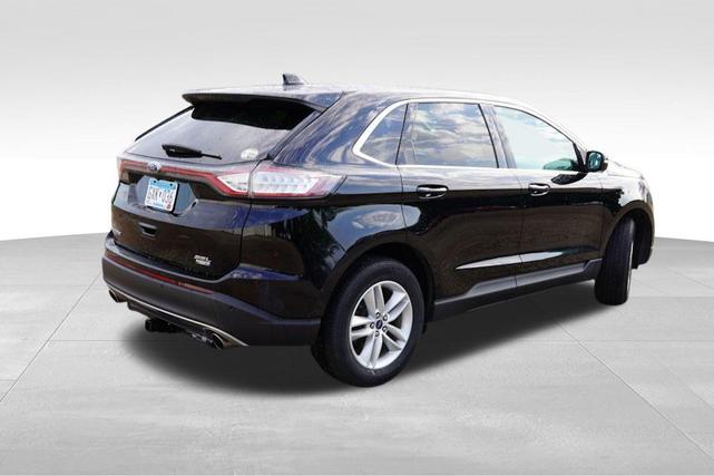 Photo of 2018 Shadow Black Ford Edge