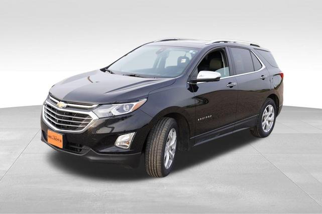 Photo of 2020 Mosaic Black Metallic Chevrolet Equinox
