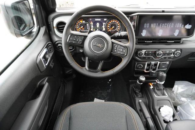 Photo of 2024 Granite Crystal Metallic Clearcoat Jeep Wrangler