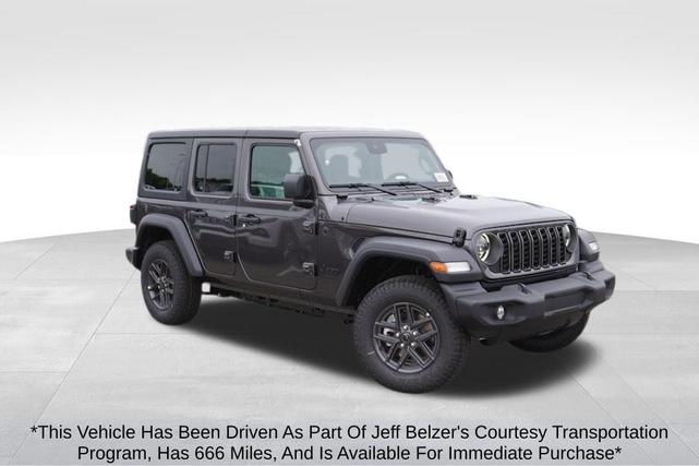 Photo of 2024 Granite Crystal Metallic Clearcoat Jeep Wrangler