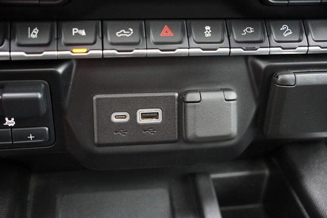 Photo of 2022 Ebony Twilight Metallic GMC Sierra 2500