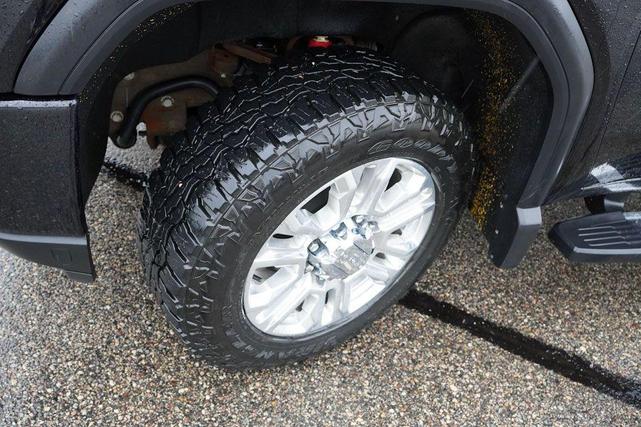 Photo of 2022 Ebony Twilight Metallic GMC Sierra 2500