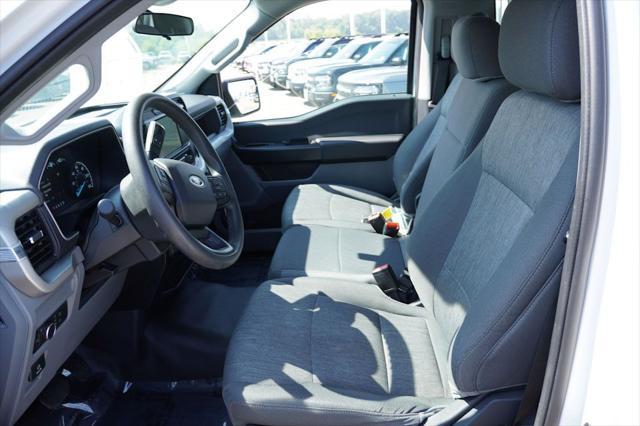 Photo of 2022 Oxford White Ford F-150