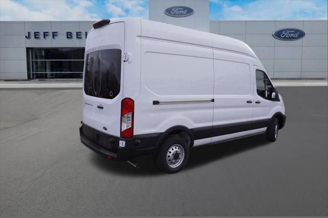Photo of 2025 Oxford White Ford Transit-350