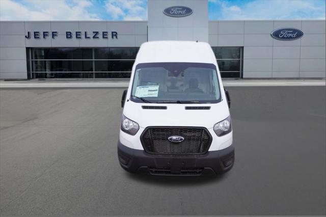 Photo of 2025 Oxford White Ford Transit-350
