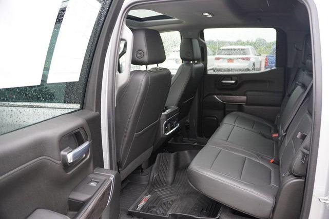 Photo of 2022 Silver Ice Metallic Chevrolet Silverado 1500