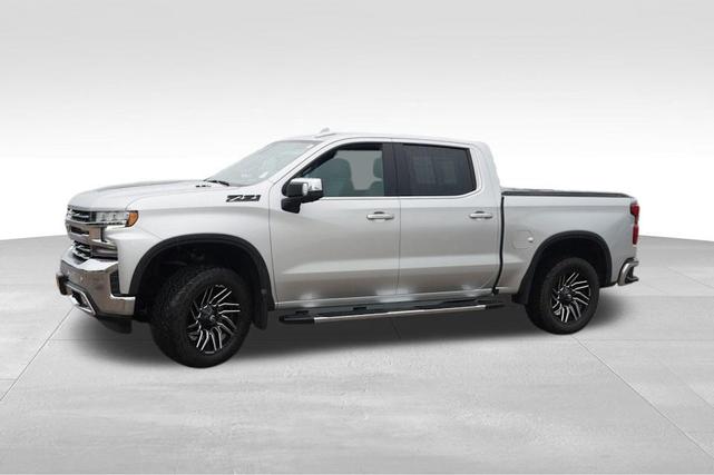 Photo of 2022 Silver Ice Metallic Chevrolet Silverado 1500