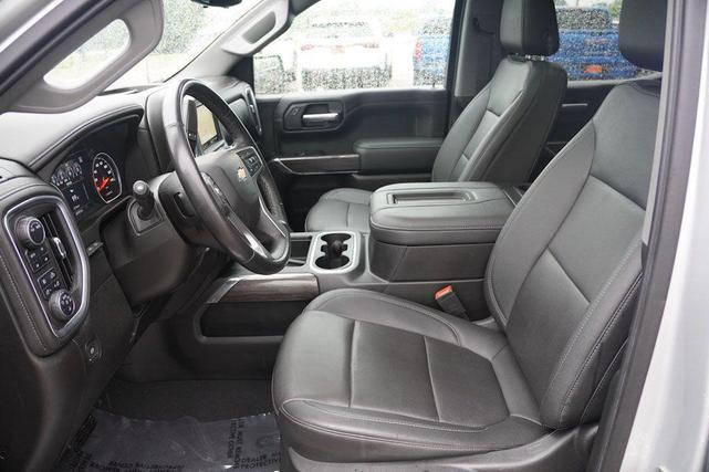 Photo of 2022 Silver Ice Metallic Chevrolet Silverado 1500