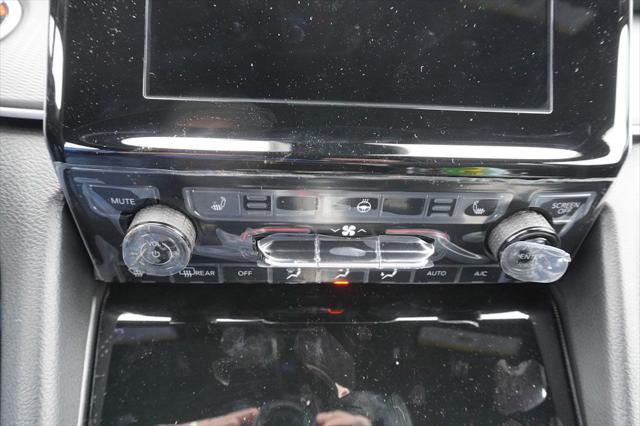 Photo of 2025 Silver Zynith Jeep Grand Cherokee L