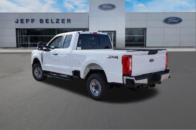 Photo of 2026 Oxford White Ford F-250
