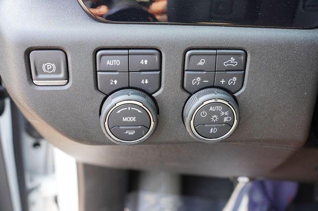 Photo of 2024 Summit White Chevrolet Silverado 1500
