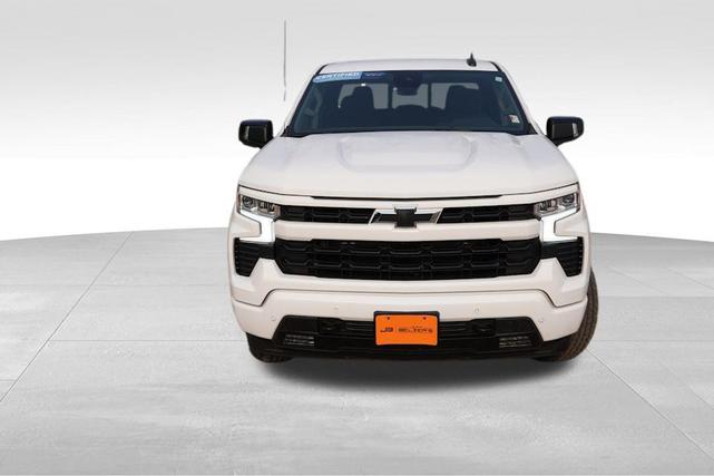 Photo of 2024 Summit White Chevrolet Silverado 1500