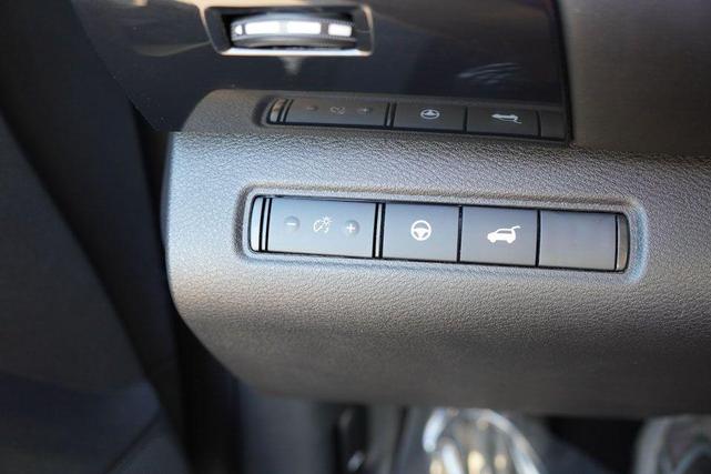 Photo of 2025 Gun Metallic Nissan Pathfinder