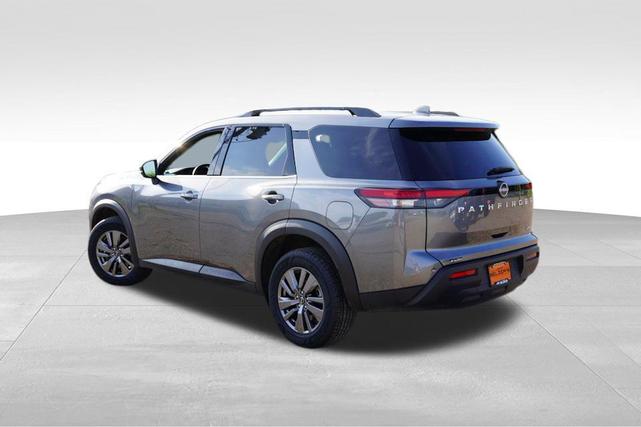 Photo of 2025 Gun Metallic Nissan Pathfinder