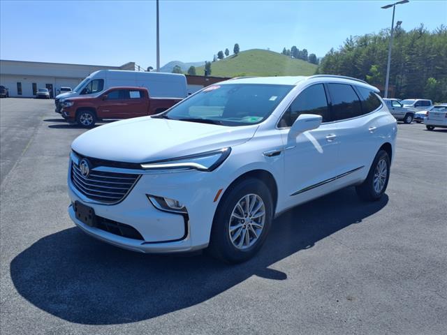Photo of 2024 Summit White Buick Enclave