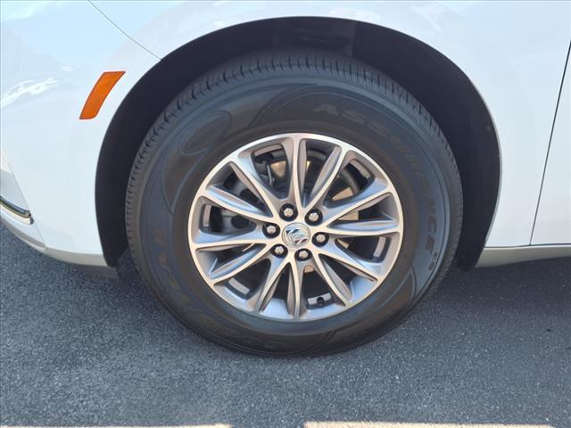 Photo of 2024 Summit White Buick Enclave