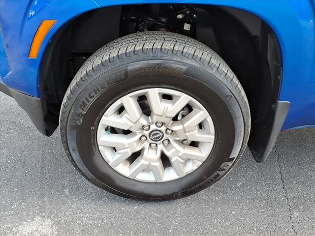 Photo of 2024 Bluestone Pearl Nissan Frontier