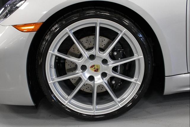 Photo of 2025 GT Silver Metallic Porsche 718 Boxster