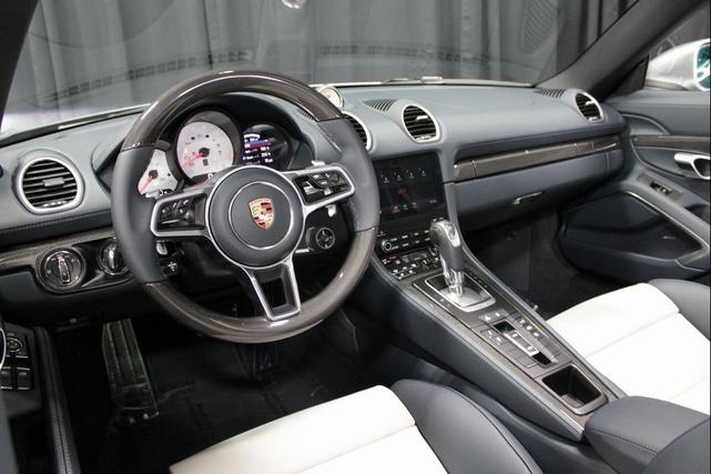 Photo of 2025 GT Silver Metallic Porsche 718 Boxster