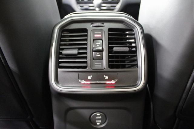 Photo of 2026 Chalk Porsche Macan