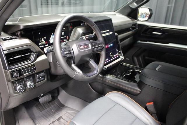 Photo of 2025 Sterling Metallic GMC Yukon XL