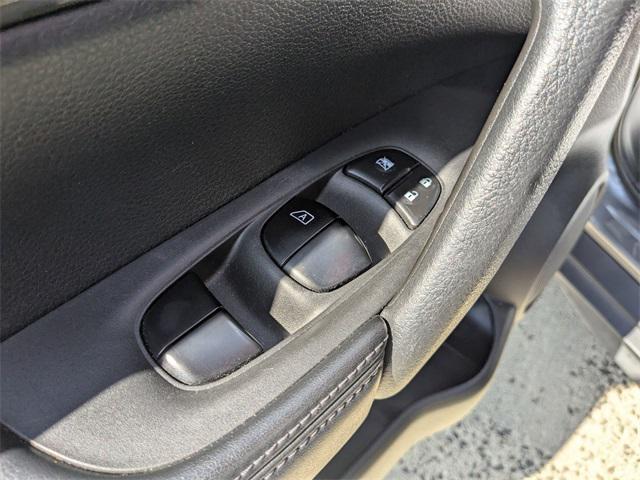 Photo of 2019 Gun Metallic Nissan Rogue