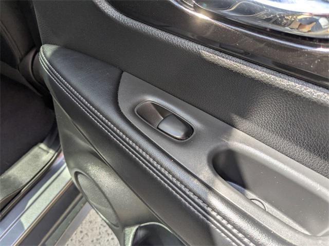 Photo of 2019 Gun Metallic Nissan Rogue