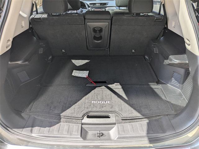 Photo of 2019 Gun Metallic Nissan Rogue