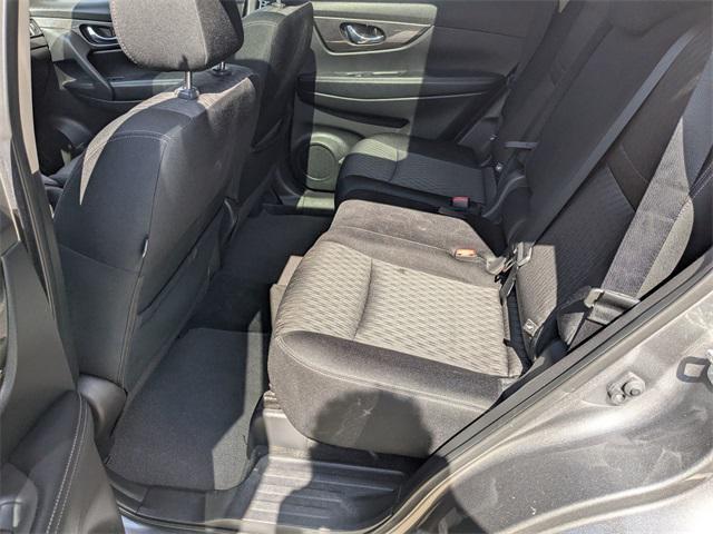 Photo of 2019 Gun Metallic Nissan Rogue