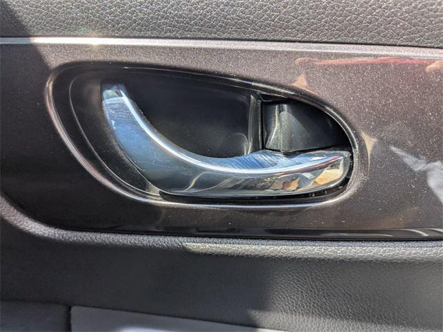 Photo of 2019 Gun Metallic Nissan Rogue