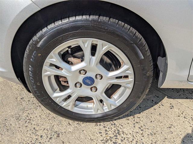 Photo of 2014 Ingot Silver Ford Fiesta