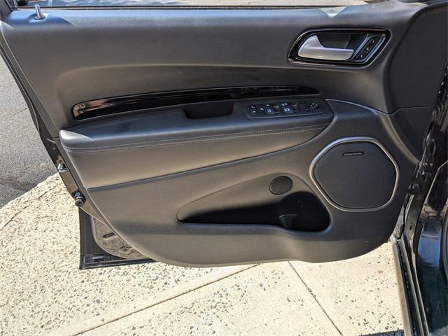 Photo of 2022 DB Black Clearcoat Dodge Durango