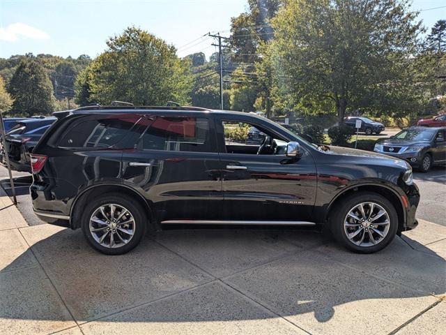 Photo of 2022 DB Black Clearcoat Dodge Durango