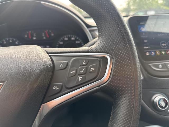 Photo of 2024 Mineral Gray Metallic Chevrolet Malibu