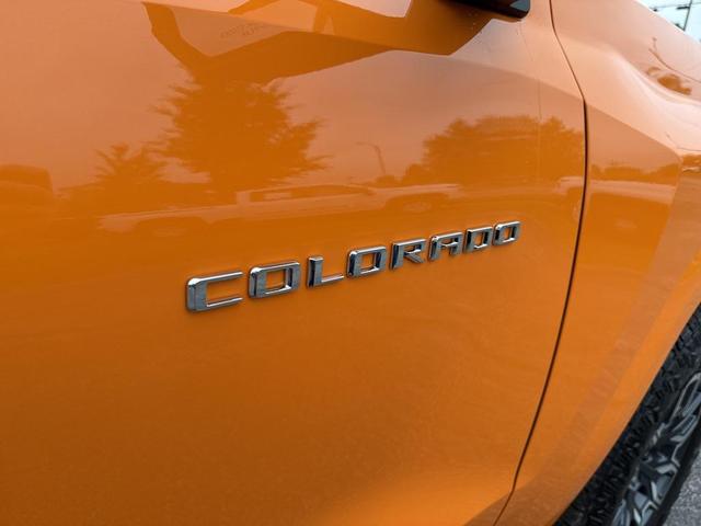 Photo of 2025 Sunrise Orange Chevrolet Colorado