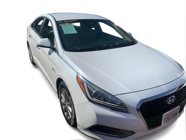 Photo of 2017 Hyper White Hyundai SONATA Hybrid