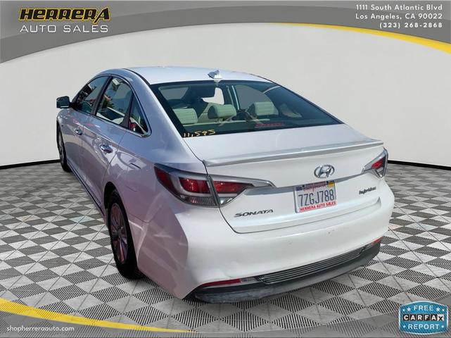 Photo of 2017 Hyper White Hyundai SONATA Hybrid