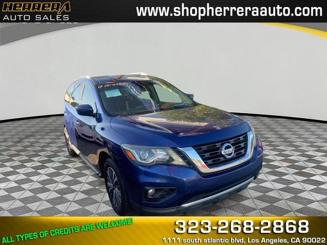 Photo of 2017 Caspian Blue Nissan Pathfinder