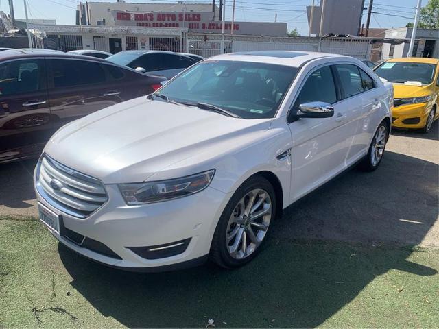 Photo of 2017 Magnetic Metallic Ford Taurus