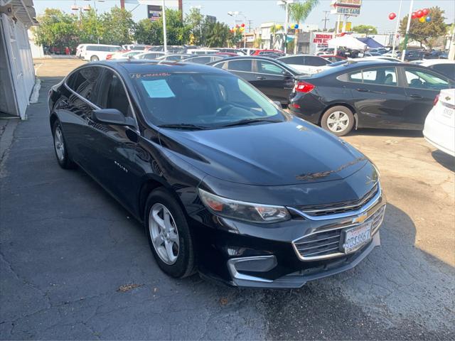 Photo of 2018 Mosaic Black Metallic Chevrolet Malibu